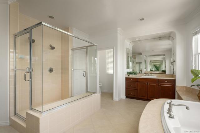 5480 Valerio Trl, San Diego CA: https://media.crmls.org/mediaz/dee80bbf-1cd5-43b8-b00a-aab834ed2bd3.jpg