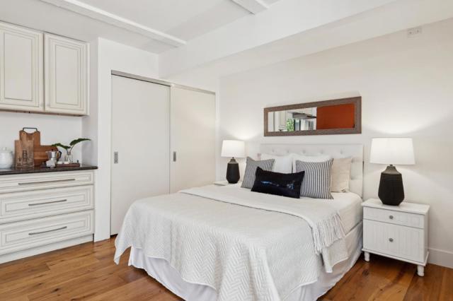 15640 Shannon Heights Road, Los Gatos CA: https://media.crmls.org/mediaz/deec3948-2ba9-4d90-b647-82936daafd0b.jpg