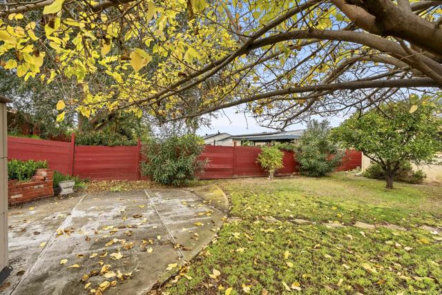 Detail Gallery Image 12 of 35 For 6827 Harvala St, San Diego,  CA 92115 - 3 Beds | 1 Baths