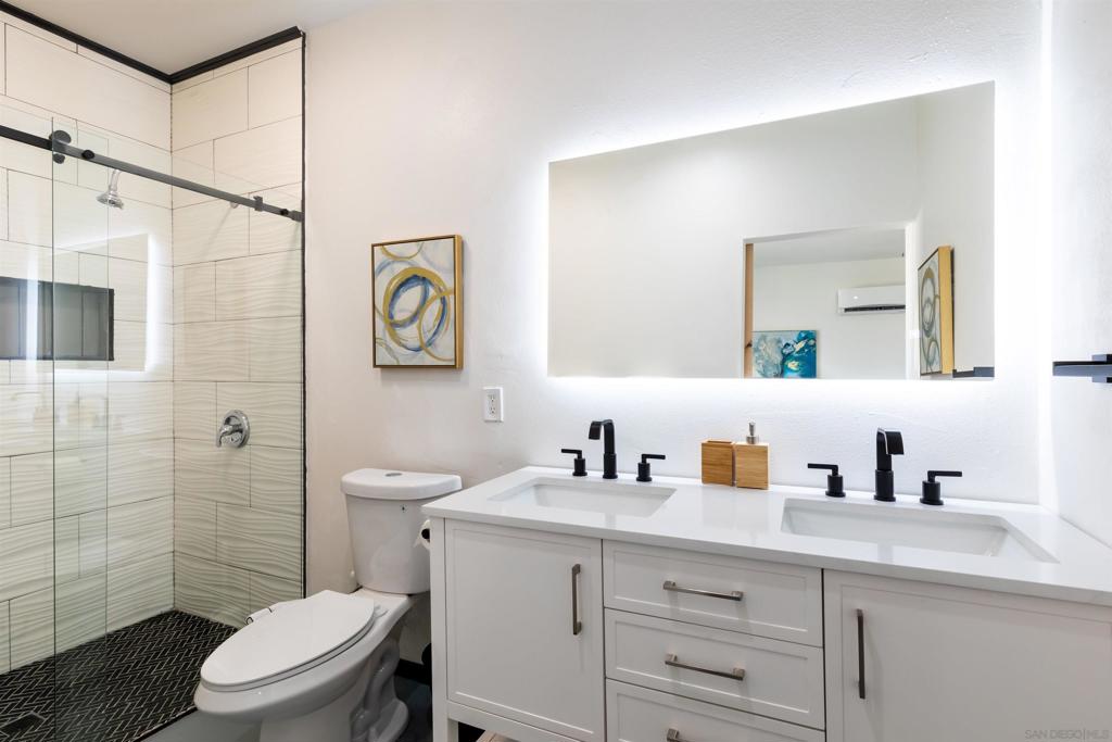 MLS #250043489SD image #40