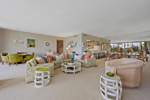 900 Island Drive, Rancho Mirage CA: https://media.crmls.org/mediaz/deeddf9e-c778-49ec-b70c-b08242bed073.jpg