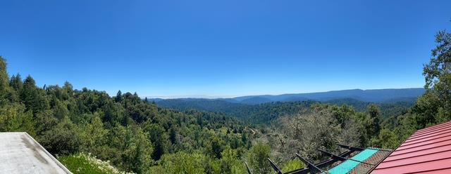 21460 Bear Creek Road, Los Gatos CA: https://media.crmls.org/mediaz/deee15f9-1fd4-4b25-a2a8-9a67dc014671.jpg