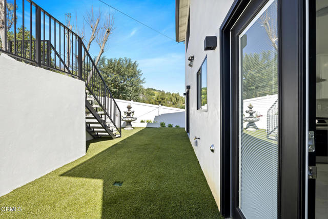 Detail Gallery Image 19 of 20 For 4333 Portola Ave, Los Angeles,  CA 90032 - 4 Beds | 5 Baths