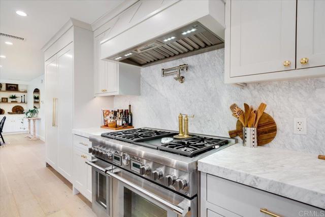 Detail Gallery Image 21 of 67 For 1015 Vereda Callada, Escondido,  CA 92029 - 4 Beds | 2/1 Baths