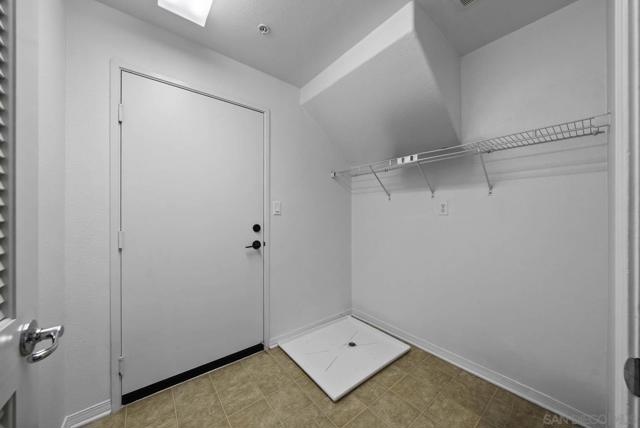 5439 Soho View Ter, San Diego CA: https://media.crmls.org/mediaz/deef1625-90b7-4b7a-b6fd-ff2e5d1519fc.jpg