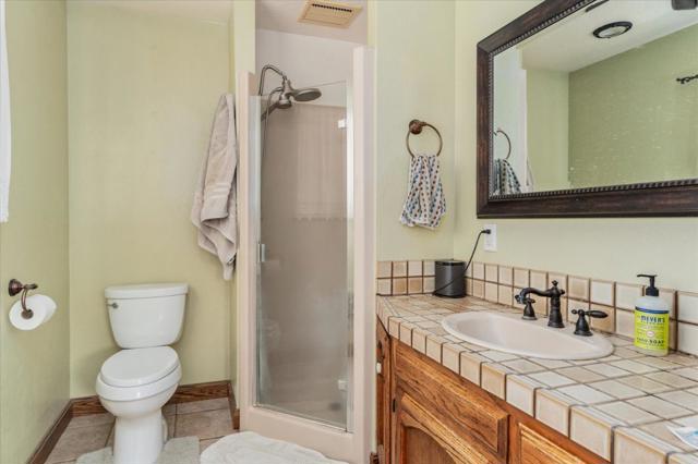 10207 Pool Station Road, Angels Camp CA: https://media.crmls.org/mediaz/deef6e7d-a418-4ba1-a8f3-621c0e2cad9f.jpg