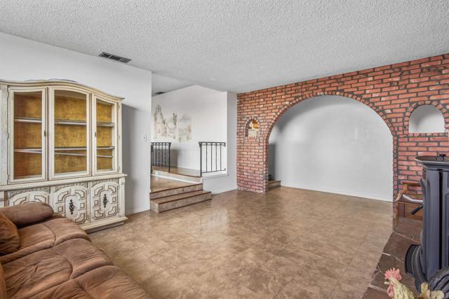 Image 12 of 53 For 1111 5th Avenue