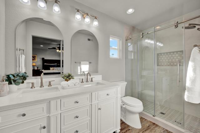 9959 Riverhead Dr, San Diego CA: https://media.crmls.org/mediaz/def15b90-b7f2-45dd-af0e-cbedc70d6c78.jpg