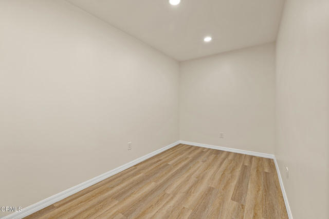 259 Acacia Street, Altadena CA: https://media.crmls.org/mediaz/def1c692-7d09-42cb-b383-29e768300533.jpg