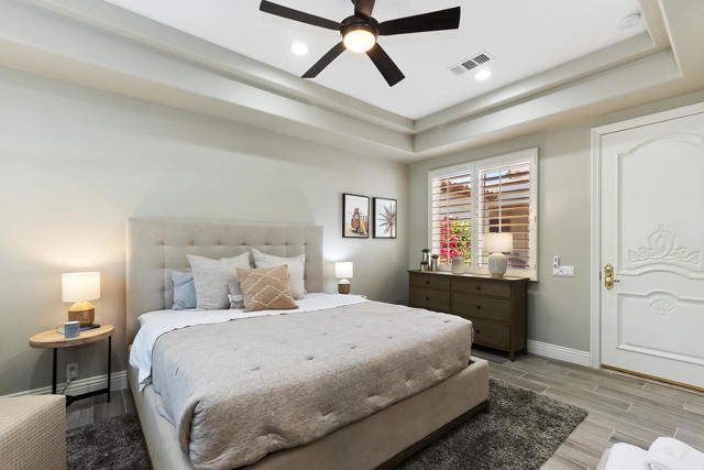 48644 Vista Palomino, La Quinta CA: https://media.crmls.org/mediaz/def2b964-c89b-485e-b02c-5ecb0558e733.jpg