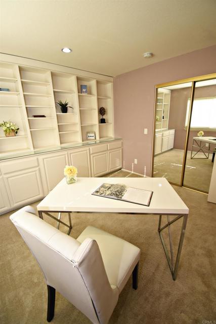 Detail Gallery Image 15 of 26 For 10908 Avenida Playa Veracruz, San Diego,  CA 92124 - 3 Beds | 2/1 Baths