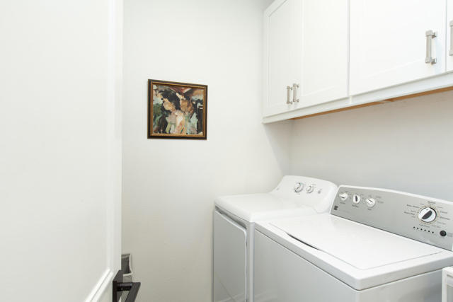 48225 Via Solana, La Quinta CA: https://media.crmls.org/mediaz/def3412f-6024-4853-beff-17f28ce0b8c2.jpg