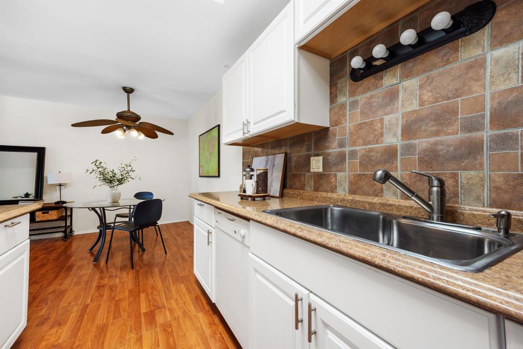 2336 Hosp Way - photo 6