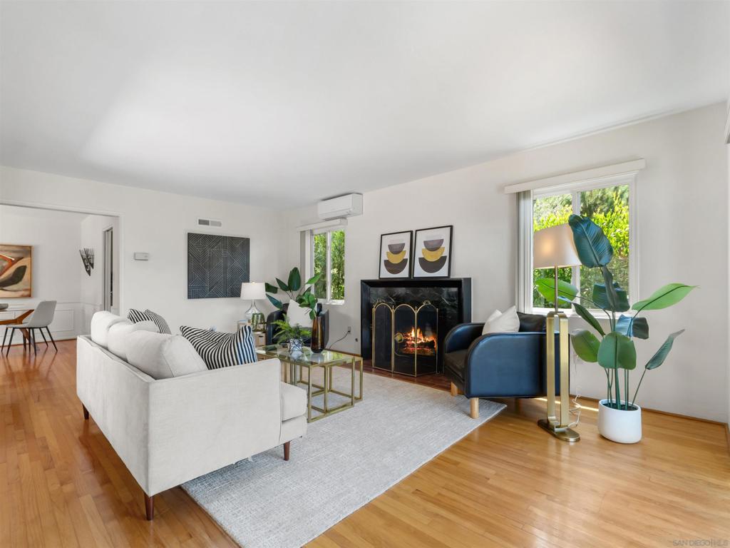 2136 Guy Street - photo 9