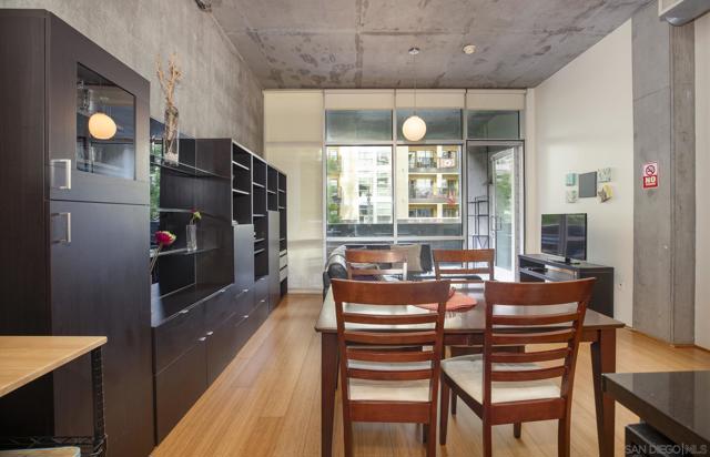 1025 Island Ave, San Diego CA: https://media.crmls.org/mediaz/def75085-690b-4b31-91e0-4e535e3b19f4.jpg