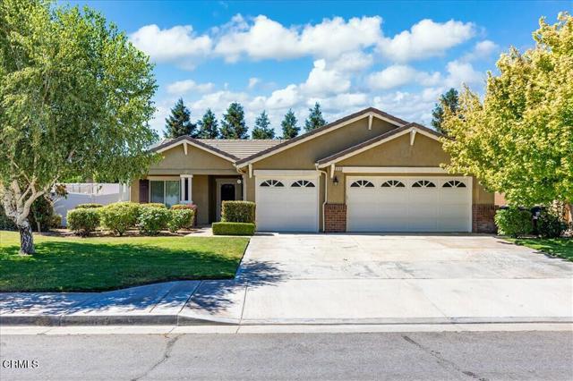 908 Valerie Lane, Tehachapi CA: https://media.crmls.org/mediaz/def75be2-5d2d-4435-a798-1bcc94b67841.jpg