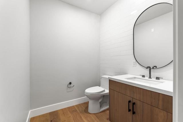 231 Hope Street, Mountain View CA: https://media.crmls.org/mediaz/def7733f-076c-4c81-a5b3-f972c1f6c99e.jpg