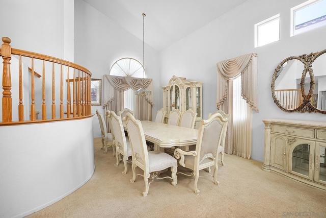 778 Avenida De La Barca, Chula Vista CA: https://media.crmls.org/mediaz/def786b7-e4d0-4812-ac28-c850dd3806a1.jpg
