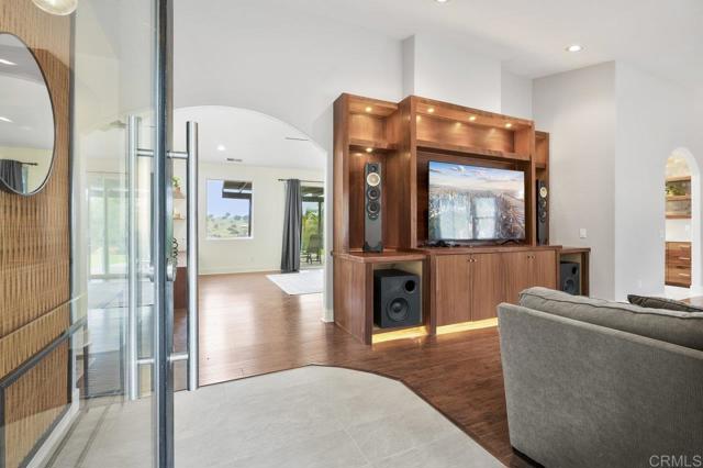 Detail Gallery Image 14 of 43 For 12502 Arboleda Vista Dr, Valley Center,  CA 92082 - 4 Beds | 2 Baths