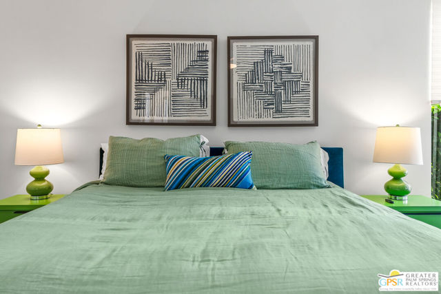 344 E Avenida Granada, Palm Springs, CA 92264