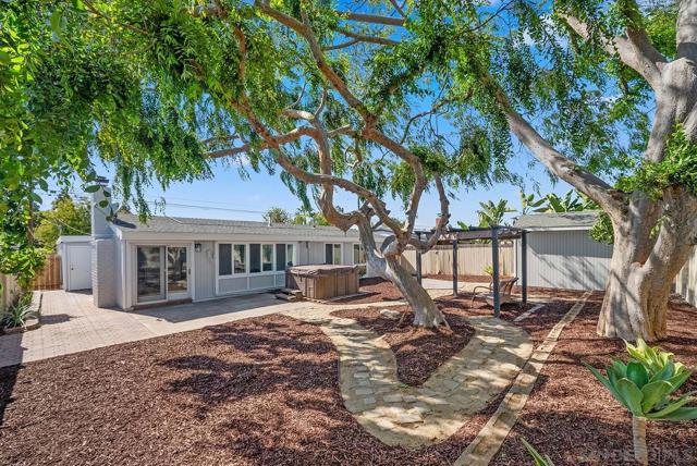 3449 Marathon Drive, San Diego CA: https://media.crmls.org/mediaz/defb41c9-a7e4-4544-8c02-079d15d54367.jpg