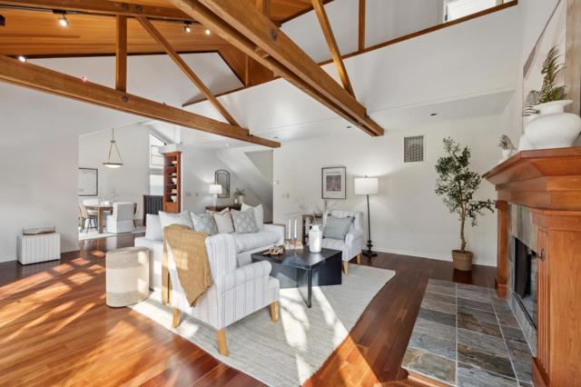 28064 Heron Court, Carmel CA: https://media.crmls.org/mediaz/defc42e9-e5d5-4660-9c64-0aaabaf10695.jpg