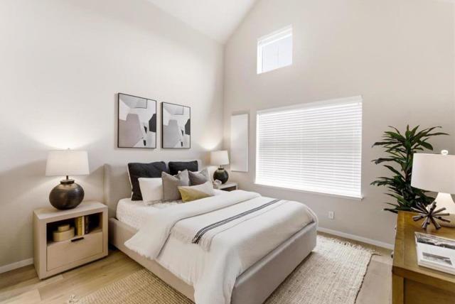 1400 El Camino Real, South San Francisco CA: https://media.crmls.org/mediaz/defc80c8-1e1d-4dc8-bb06-eff61a1fce5d.jpg