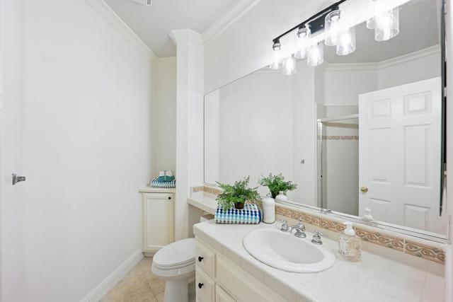 4038 Emerald Isle Lane, San Jose CA: https://media.crmls.org/mediaz/defce1b4-7d1f-4b31-a1db-329b8e867a45.jpg
