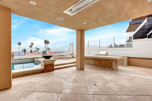 36 Coronado Pointe, Laguna Niguel CA: https://media.crmls.org/mediaz/defcf3f0-a2c5-483a-af98-0b8b31d6e8da.jpg