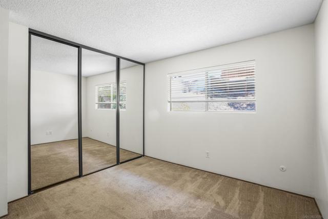 931 Rutgers Ave, Chula Vista CA: https://media.crmls.org/mediaz/defdfc9c-45d3-4b46-b89a-9f41156960db.jpg