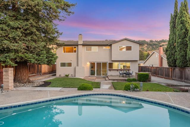603 Galen Drive, San Jose CA: https://media.crmls.org/mediaz/defdfeb6-7f42-479a-b6d9-2ebc30cace65.jpg