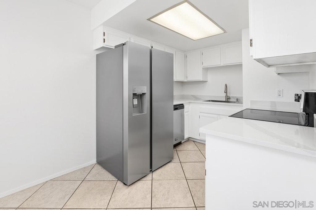 4240 Menlo - photo 13