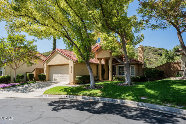 Detail Gallery Image 2 of 26 For 6909 Pala Mesa Dr, Oak Park,  CA 91377 - 4 Beds | 3 Baths