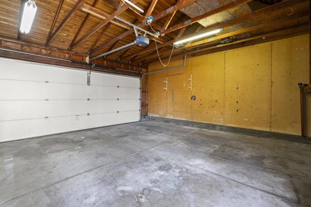 758 Pinta Lane, Foster City CA: https://media.crmls.org/mediaz/deff68c7-7208-4534-8319-38b0b89bd6d0.jpg