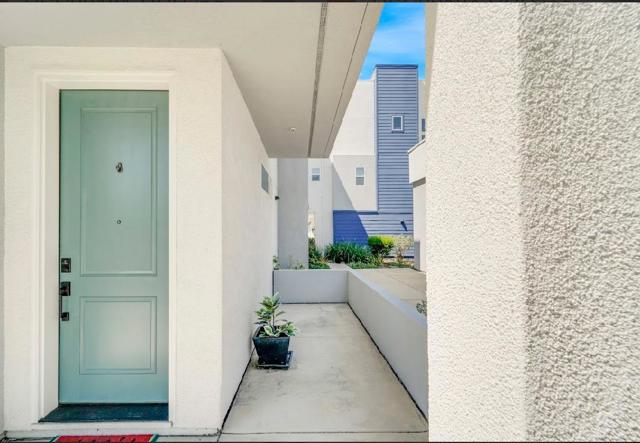 750 Fruit Ranch Loop, San Jose CA: https://media.crmls.org/mediaz/deff750c-bd5a-4ba3-8019-f968f5d80e6e.jpg