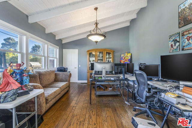 6900 Dume Drive photo 8