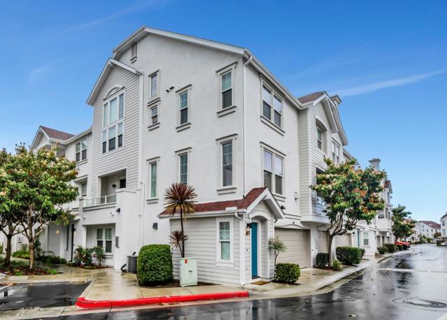 765 Harbor Cliff Way, Oceanside CA: https://media.crmls.org/mediaz/df01eba8-c4b2-4a34-a02d-a067e657a060.jpg