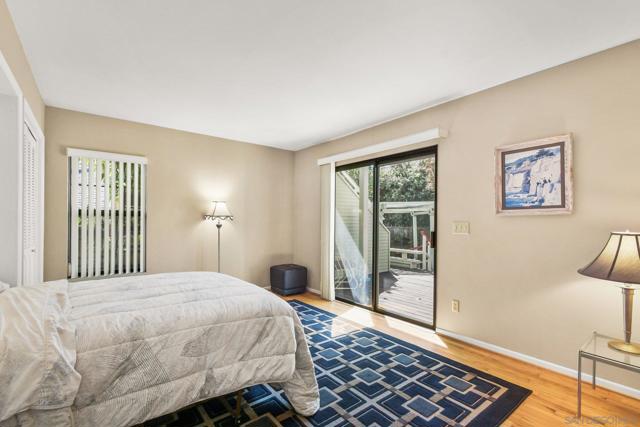 Image 18 of 29 For 5912 La Jolla Blvd