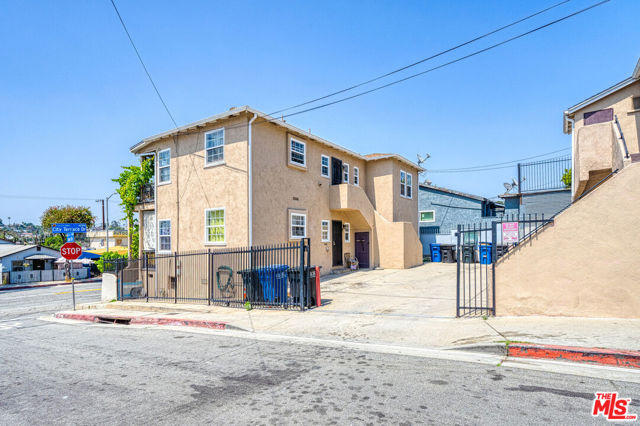 4260 City Terrace Drive, Los Angeles CA: https://media.crmls.org/mediaz/df0367ae-f823-44a3-b113-ef749be356b5.jpg