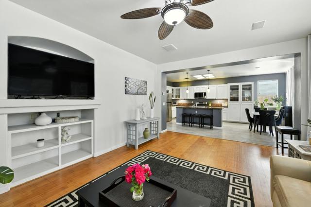 4111 Windsong Street, Sacramento CA: https://media.crmls.org/mediaz/df0434b1-cbc9-45a1-b947-c55314dea16a.jpg