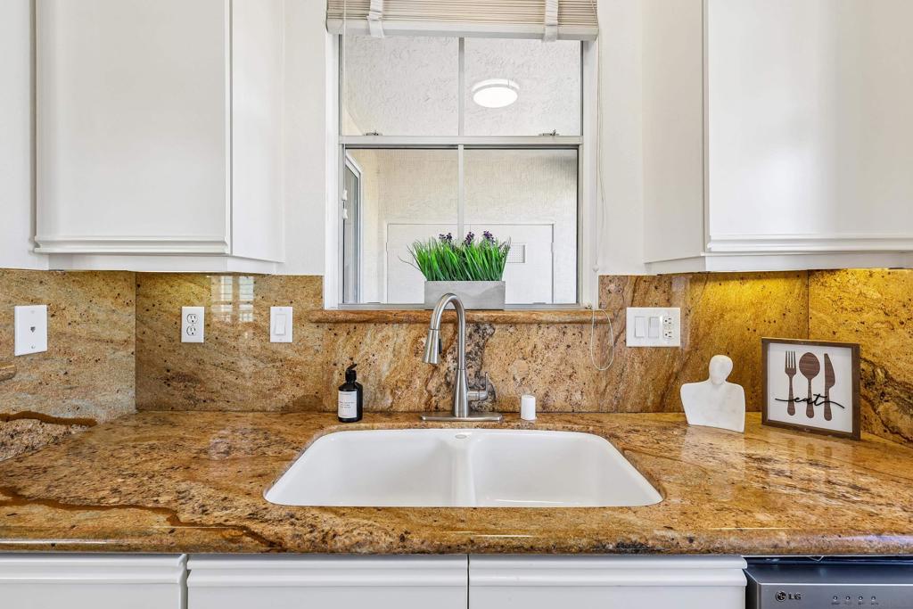 10878 Sabre Hill Dr. - photo 13