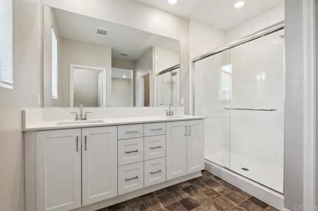 Detail Gallery Image 47 of 70 For 2187 Bluestone Cir, Chula Vista,  CA 91913 - 3 Beds | 2/1 Baths