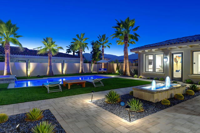 75851 Via Pisa, Indian Wells CA: https://media.crmls.org/mediaz/df084ddc-ccbf-46cf-8077-753f4b03e5a1.jpg