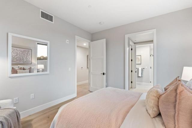 229 Hope Street, Mountain View CA: https://media.crmls.org/mediaz/df088047-3bd0-4be7-b680-730b64613af4.jpg