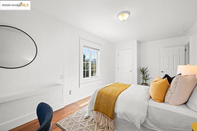 Image 30 of 47 For 9285 D St  