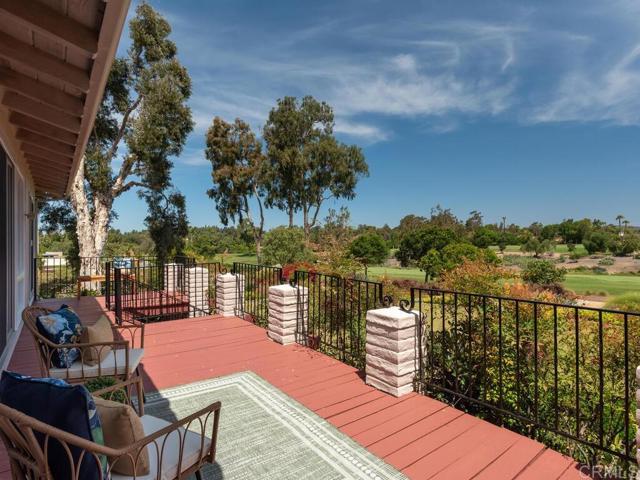 6418 Paseo Delicias, Rancho Santa Fe CA: https://media.crmls.org/mediaz/df097aa0-0666-4616-8591-4b029bb72337.jpg
