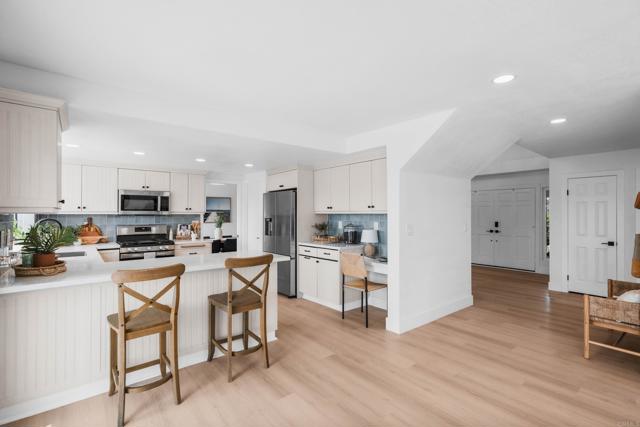 1795 Fuerte Estates Drive, El Cajon CA: https://media.crmls.org/mediaz/df0b0ed1-f60e-4aed-8fca-93ec8b989c76.jpg