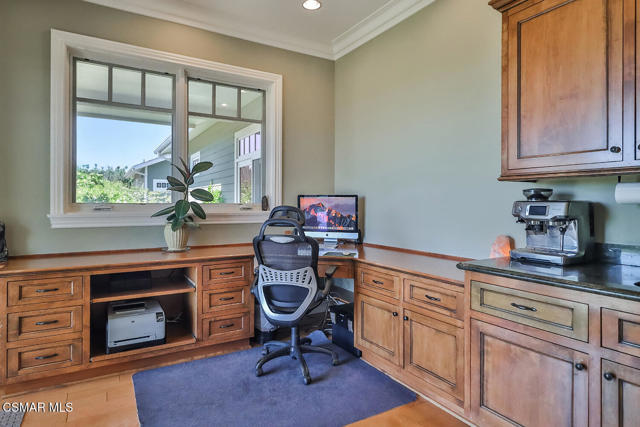 10255 Presilla Road, Santa Rosa CA: https://media.crmls.org/mediaz/df0b360c-b58e-409d-9c3d-c46e0c98a3fb.jpg