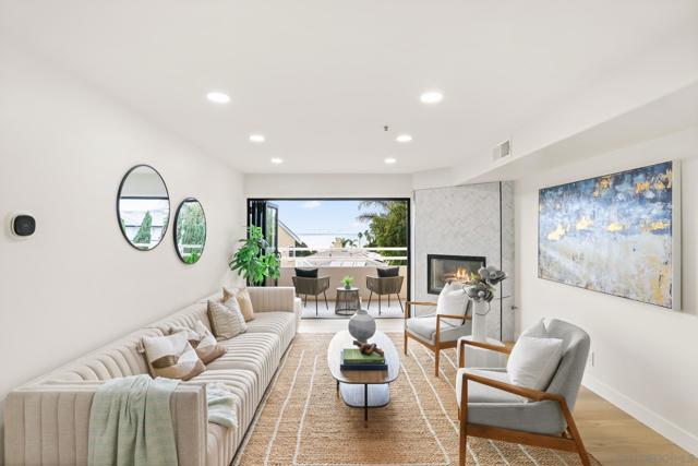 Image 18 of 25 For 5726 La Jolla Blv  206