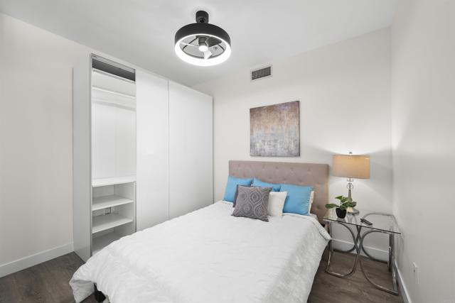 1551 4Th Avenue, San Diego CA: https://media.crmls.org/mediaz/df0bd643-897d-4c22-8de0-062c596800f2.jpg